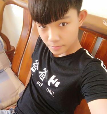 黄色快手下载220怎么操作？下载后如何使用？